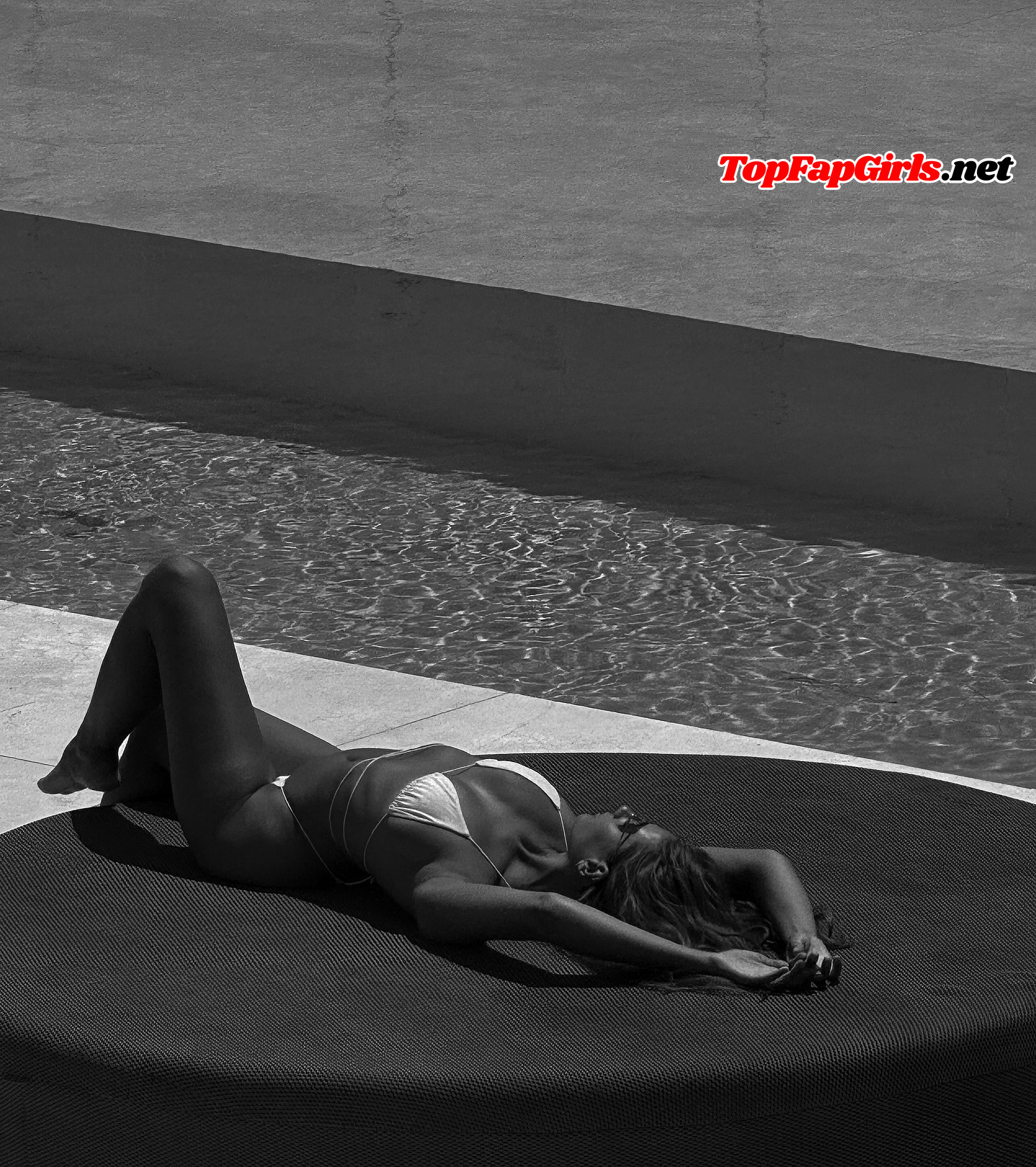 TopFapGirls.net provides exclusive FAP-uncensored OnlyFans Leaked pics for free. | Lux Mila Mackay OnlyFans Leaks Pics 36
