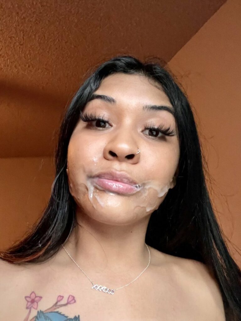Skinnypetite Reina Heart Leaked OnlyFans Pics 18